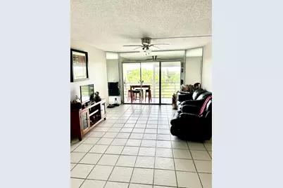 3810 E Via Poinciana, Unit #605, Lake Worth, FL 33467 - Photo 5