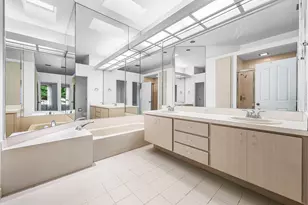 1115 Gator Trail, West Palm Beach, FL 33409 - Photo 25