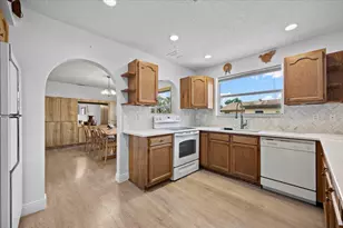 1409 Richard Ln, Lake Worth Beach, FL 33460 - Photo 7