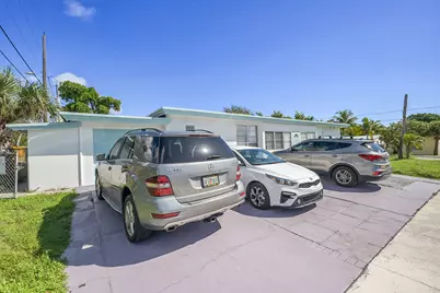 721 N A Street, Lake Worth Beach, FL 33460 - Photo 3