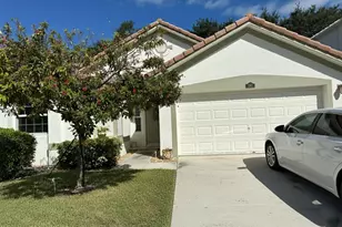 137 Egret Dr, Jupiter, FL 33458 - Photo 1