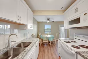 4026 Swansea B, Deerfield Beach, FL 33442 - Photo 9