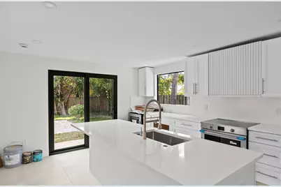 830 Franklin Road, West Palm Beach, FL 33405 - Photo 3