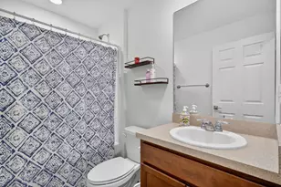 229 SW Starfish Ave, Port Saint Lucie, FL 34984 - Photo 15