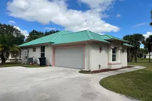 18602 Kitty Hawk Ct, Port Saint Lucie, FL 34987 - Photo 3