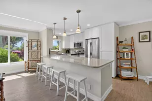 557 High Point Dr, Delray Beach, FL 33445 - Photo 7