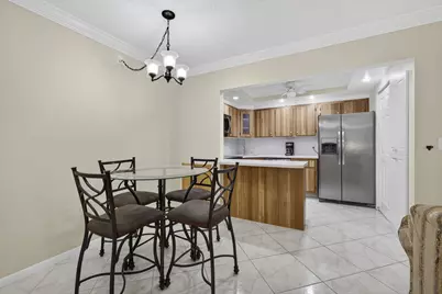 309 Knotty Pine Circle, Unit #D-1, Greenacres, FL 33463 - Photo 15