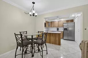 309 Knotty Pine Cir, Greenacres, FL 33463 - Photo 15