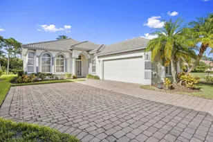 4607 NW Red Bay Cir, Jensen Beach, FL 34957 - Photo 3