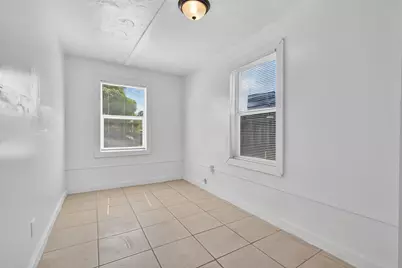 146 W 18th Street, Riviera Beach, FL 33404 - Photo 13