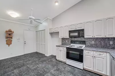 7559 Seafoam Court, Boynton Beach, FL 33437 - Photo 5