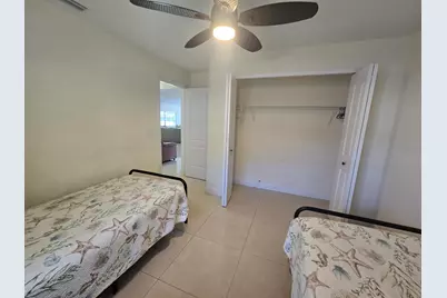 242 Las Palmas Street, Royal Palm Beach, FL 33411 - Photo 23