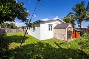 3406 Capri Rd, Palm Beach Gardens, FL 33410 - Photo 15