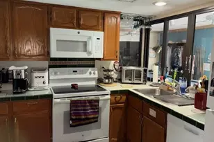 317 Cypress Ln, Palm Springs, FL 33461 - Photo 13