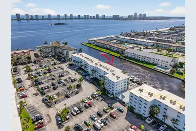 104 Paradise Harbour Boulevard, Unit #203, North Palm Beach, FL 33408 - Photo 3