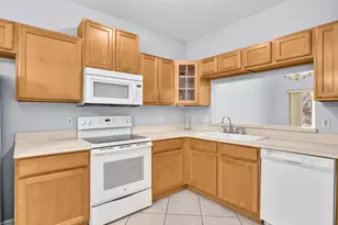 21018 Via Eden Unit, Boca Raton, FL 33433 - Photo 3