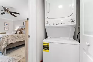 1201 Pinecrest Cir, Jupiter, FL 33458 - Photo 31