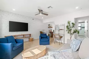 217 NE 11th St, Delray Beach, FL 33444 - Photo 23