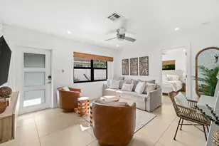 217 NE 11th St, Delray Beach, FL 33444 - Photo 7