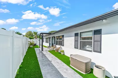 217 NE 11th Street, Unit #217-219, Delray Beach, FL 33444 - Photo 37