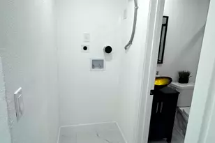 848 W 4th St, Riviera Beach, FL 33404 - Photo 9