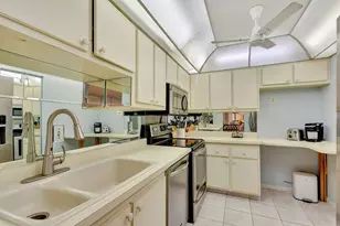 2800 N Ocean Dr, Singer Island, FL 33404 - Photo 17