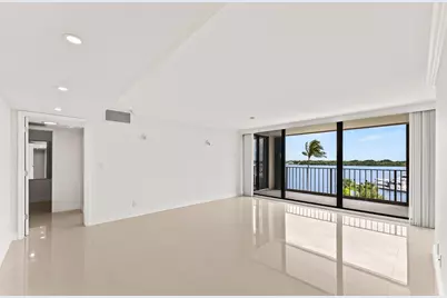 124 Lakeshore Drive, Unit #531, North Palm Beach, FL 33408 - Photo 13