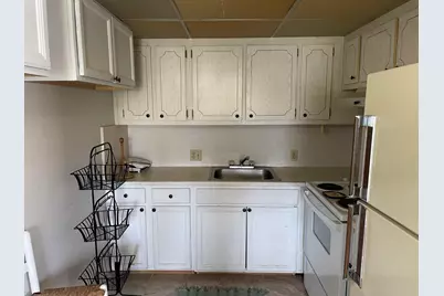 198 Dorset E, Unit #E, Boca Raton, FL 33434 - Photo 13