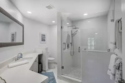 6 Lexington Lane E, Unit #D, Palm Beach Gardens, FL 33418 - Photo 35