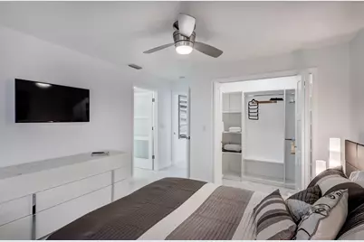 6 Lexington Lane E, Unit #D, Palm Beach Gardens, FL 33418 - Photo 29