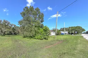 3195 McNeil Rd, Fort Pierce, FL 34981 - Photo 5