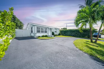 1214 NW 1st Avenue, Fort Lauderdale, FL 33311 - Photo 1