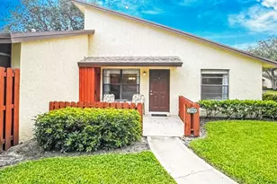 8020 SE Villa Cir, Hobe Sound, FL 33455 - Photo 1