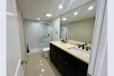 301 Croton Avenue, Unit #406, Lantana, FL 33462 - Photo 7