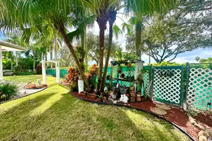 21535 Woodchuck Ct, Boca Raton, FL 33428 - Photo 29