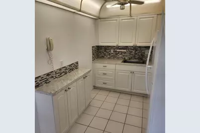 106 Coventry E, Unit #106, West Palm Beach, FL 33417 - Photo 3