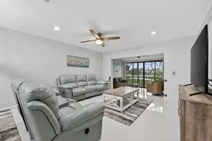 8450 Casa Del Lago, Boca Raton, FL 33433 - Photo 11