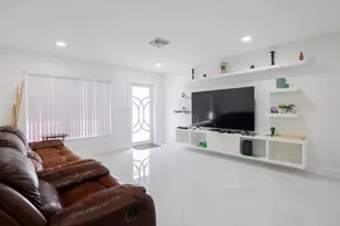 4963 Pine Cone Ln, West Palm Beach, FL 33417 - Photo 7