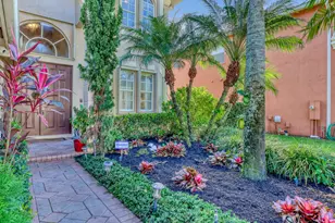 2227 Ridgewood Cir, Royal Palm Beach, FL 33411 - Photo 5