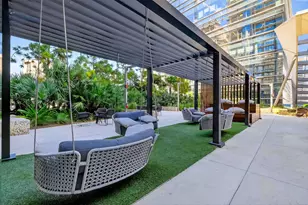 88 SW 7th St, Miami, FL 33130 - Photo 41