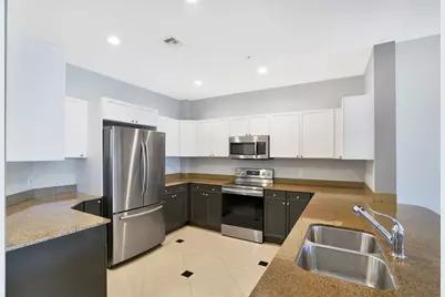3940 N Flagler Drive, Unit #402, West Palm Beach, FL 33407 - Photo 11