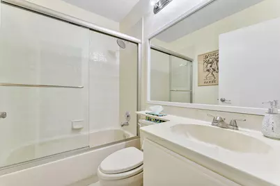 8178 Mooring Circle, Boynton Beach, FL 33472 - Photo 31