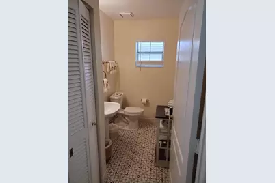 906 Dickens Place, West Palm Beach, FL 33411 - Photo 13