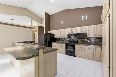 8776 Man O War Road, Palm Beach Gardens, FL 33418 - Photo 11