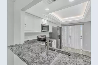 3200 Twin Lakes Terrace, Unit #202, Fort Pierce, FL 34951 - Photo 11