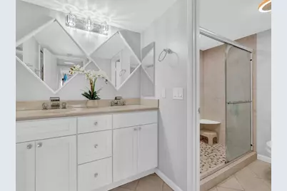 3200 Twin Lakes Terrace, Unit #202, Fort Pierce, FL 34951 - Photo 17
