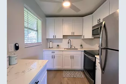 620 Horizons, Unit #201, Boynton Beach, FL 33435 - Photo 5