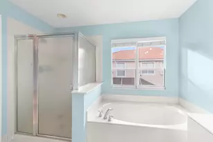 4535 Thornwood Cir, Palm Beach Gardens, FL 33418 - Photo 9