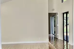 8895 Old Pine Rd, Boca Raton, FL 33433 - Photo 7