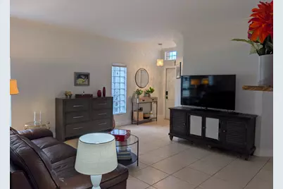 4153 Sapphire Terrace, Weston, FL 33331 - Photo 5